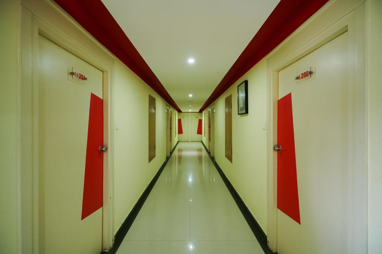 קוז'יקודה Oyo 1684 Hotel Malabar Inn מראה חיצוני תמונה